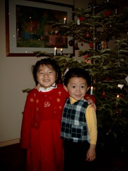 Yanmei and Daji - Christmas Eve, 2002