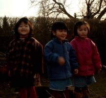Yanmei, Amanda and Silke - Jinchang girls - March 2003