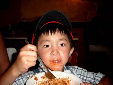 Daji eating spaghetti, Crete, October 2004