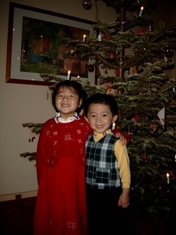 Yanmei and Daji - Christmas Eve
