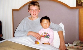 Yanmei and Thomas in bed - just before Yanmei fell asleep