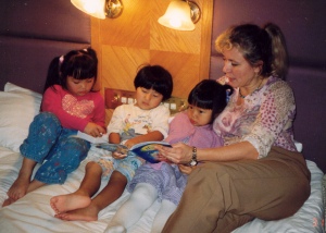 Helle reads for Caroline, Yanmei and Melanie