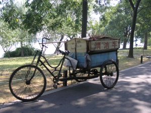 Scenes from West Lake - garbage collection