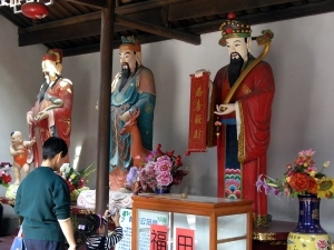 Lingshun Temple