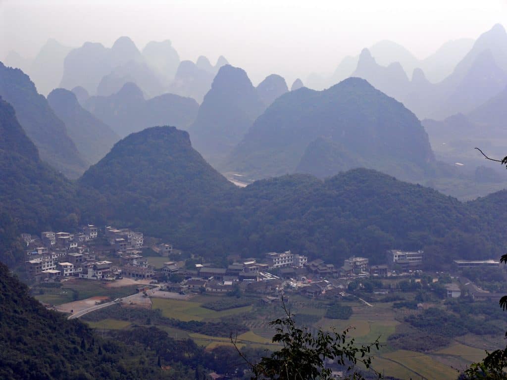 Yangshou, Moon Hill